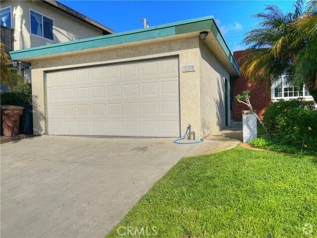 Building Photo - 139 W Mariposa Rental