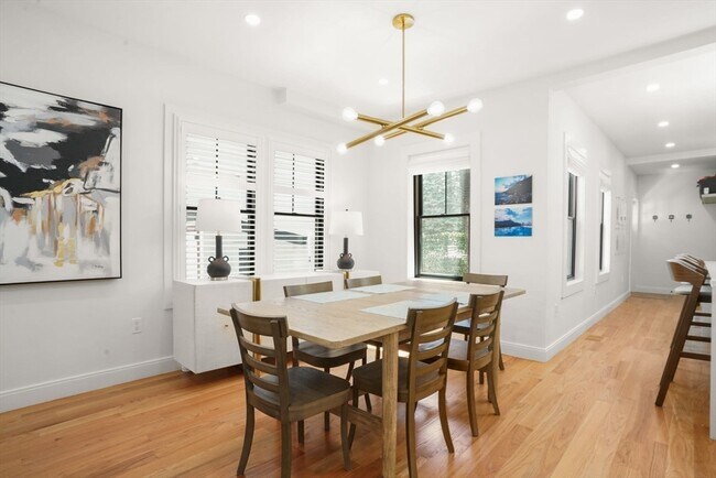 Photo - 4 Fairlee St