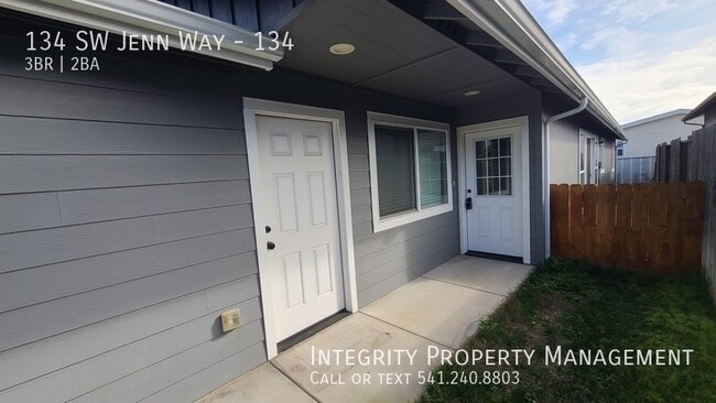 Photo - 134 SW Jenn Way Unidad 134