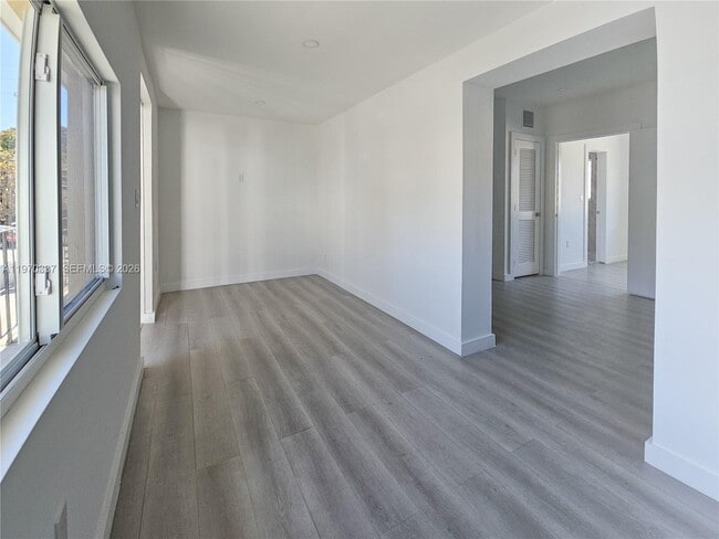 Photo - 2669 SW 9th St Unit 5