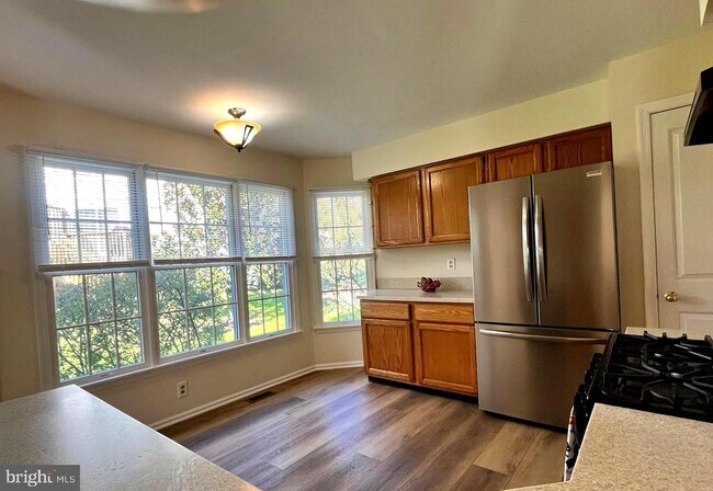 Photo - 13 Benjamin Rush Ln