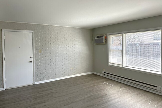 Photo - 9709 W Lorraine Dr Unit Apt 7