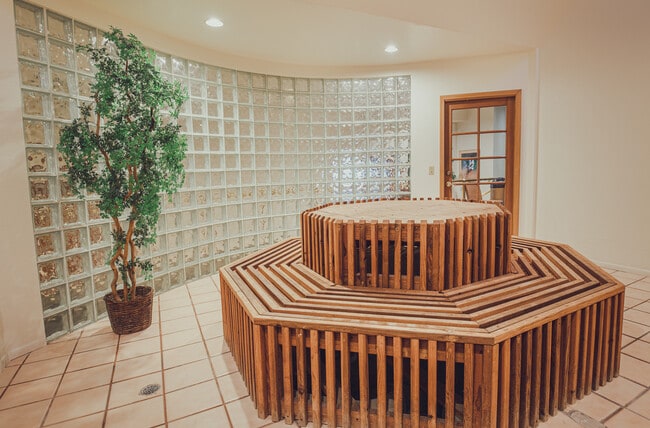 Photo - SunBay Apartments