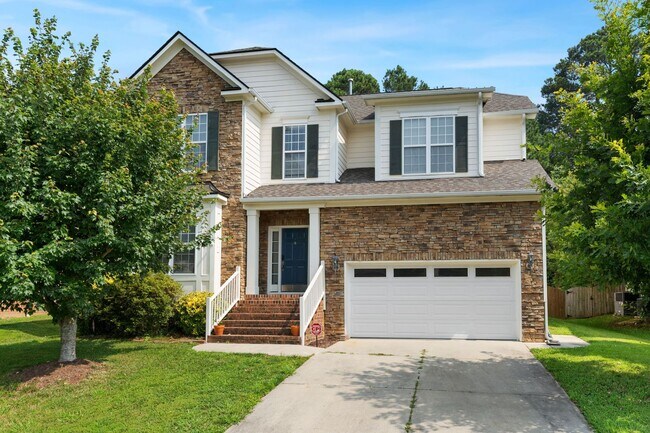 Stunning Single Family Home: Available Aug... - Stunning Single Family Home: Available Aug...