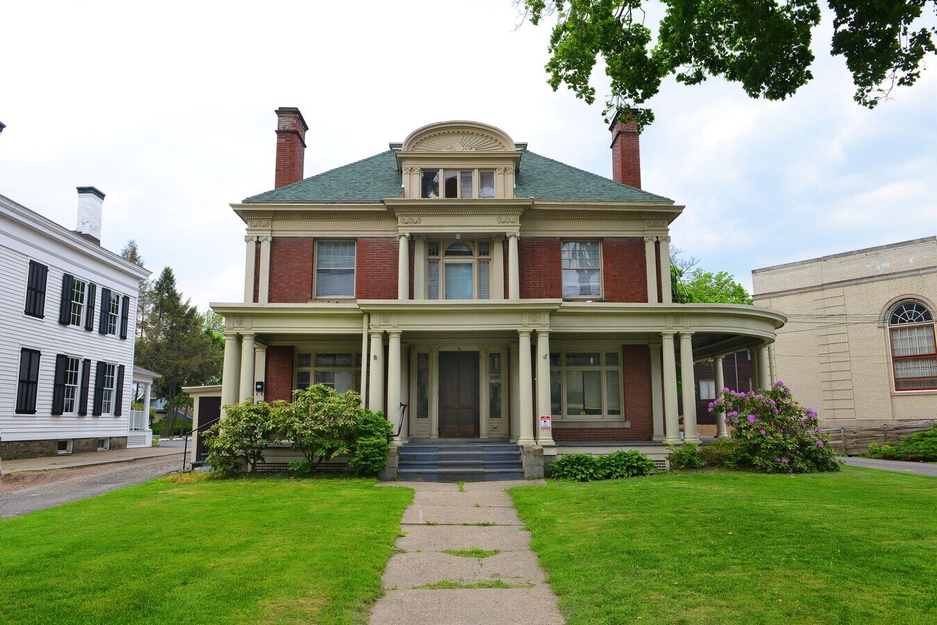 Photo - 6 Riverside St