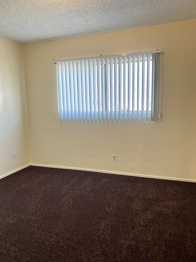 Photo - 1622 W 81st St Unidad 3