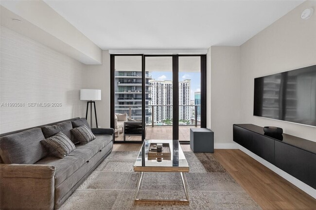 Photo - 1010 Brickell Ave Unidad 2611