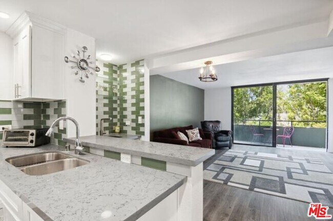 10535 Wilshire Blvd Unit 404