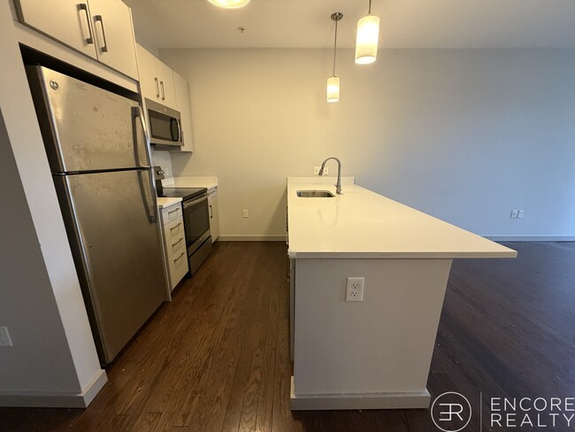 Photo - 20 Webster St Unit 45-507