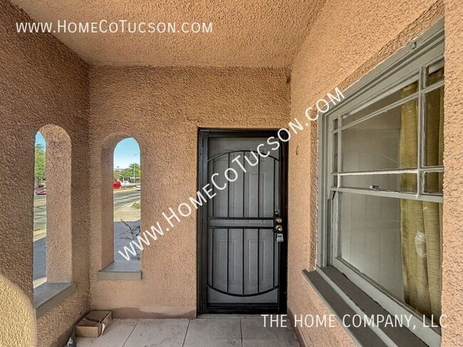 Photo - 540 E Speedway Blvd