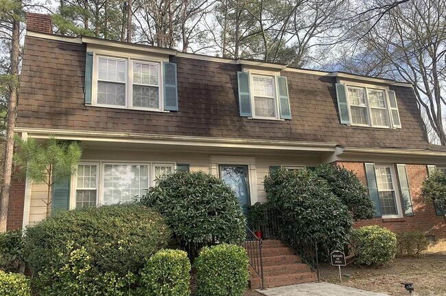 Photo - Beautiful 4 Bedroom Single Family Home