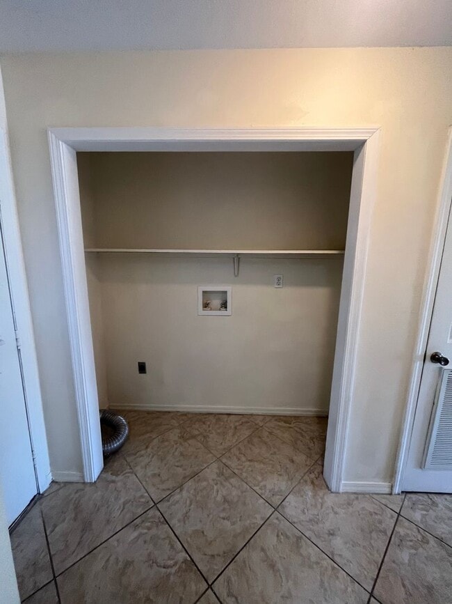 Photo - 514 Landview Dr