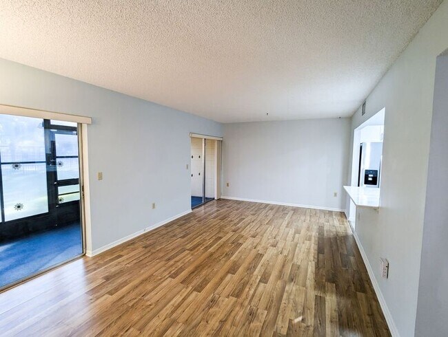 Photo - 160 Live Oak Woods Ct