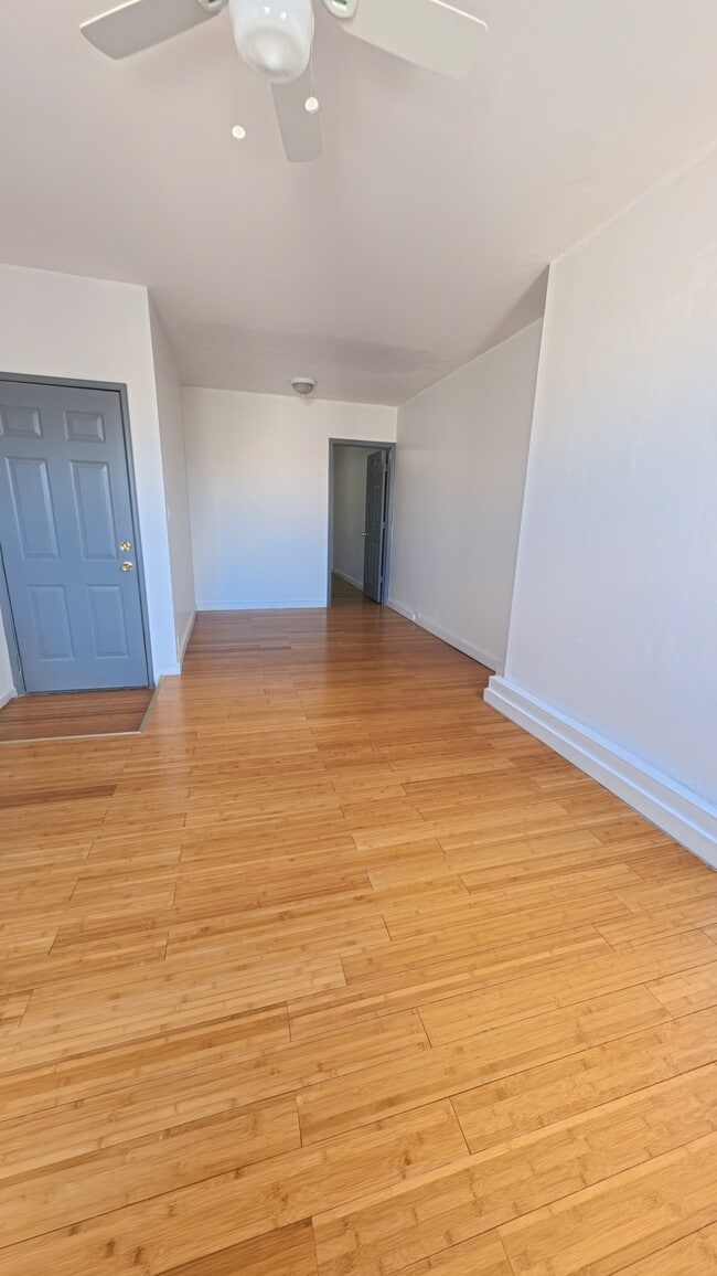 Photo - 188 Nassau Ave Unidad 3-R