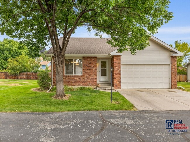 Spacious Single-Family Home - Lawn & Snow ... - Spacious Single-Family Home - Lawn & Snow ...