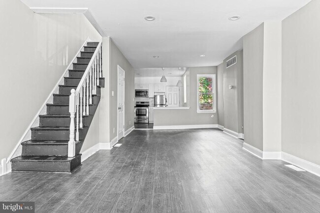 Photo - 5427 Ridgewood St