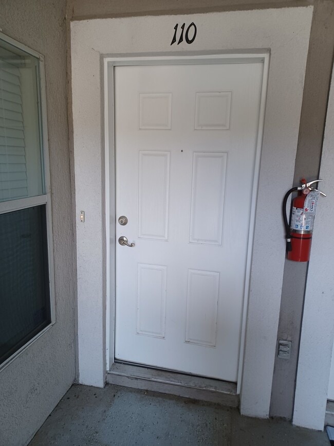 Photo - Stunning Southside Condo in Gated Community!! Unidad #110