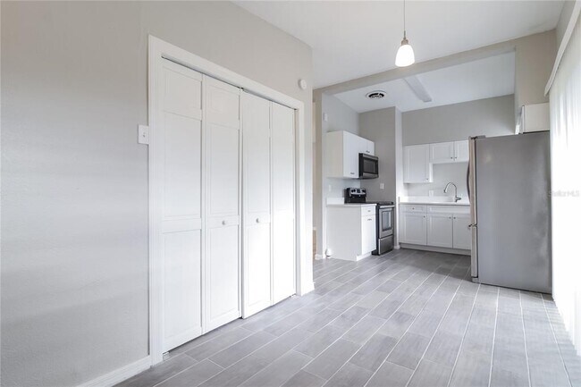 Photo - 3404 Paris Pl