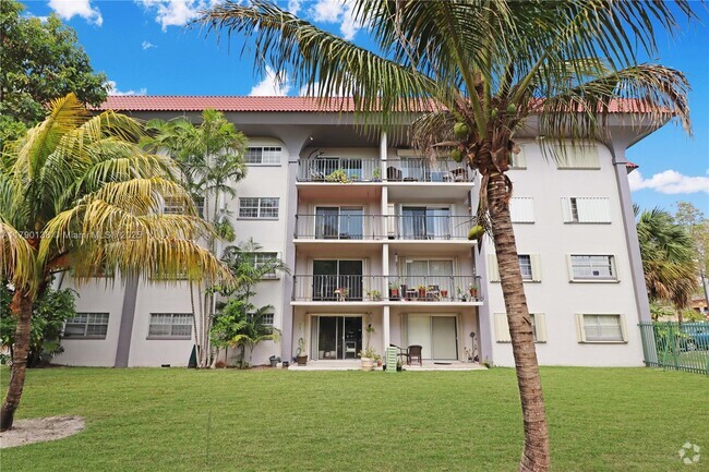 Building Photo - 8101 SW 72nd Ave Unit 304W Rental