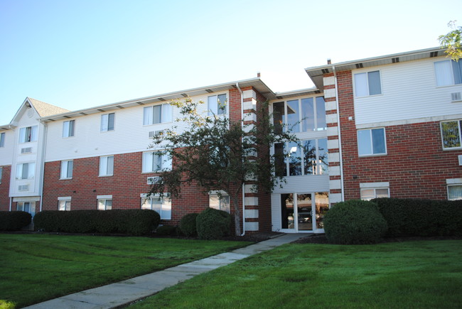 Bedford Place Apartments For Rent in Bedford, OH | ForRent.com