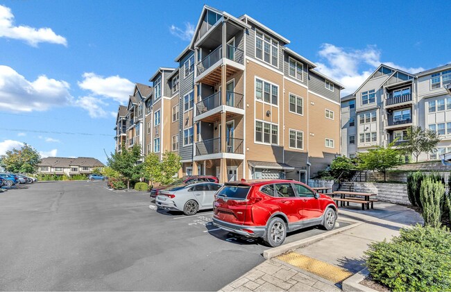 Photo - 17181 SW Snowdale St