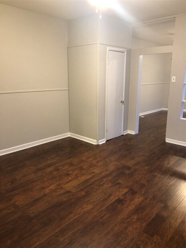 Photo - 1204 Welch St Unit B