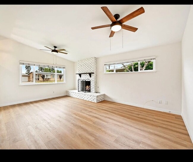 Photo - 927 Gray Dr