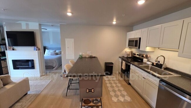 Photo - 1221 Commonwealth Ave