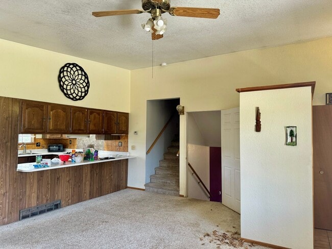 Photo - 3 Bed, 2 Bath Home in Florence w Spacious Yard!