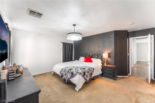 Photo - 4217 Walnut Glen Dr