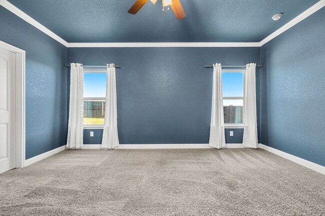 Photo - Modern 3 Bed / 2 Bath Home with Granite Kitchen & Full Fenced Yard in Temple