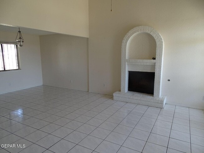 Photo - 5245 Roger Maris Dr