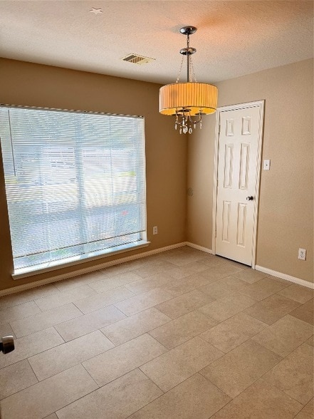 Photo - 906 Taylor Ridge Dr