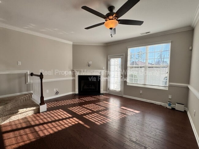 Photo - 826 Cupola Dr