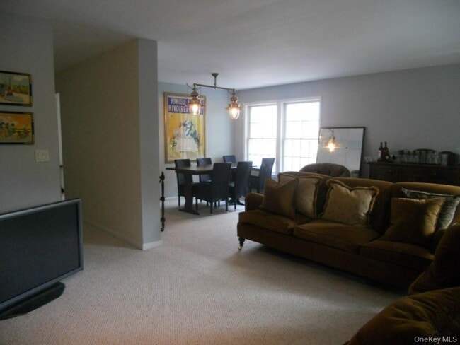 Photo - 149 King St Unit 5