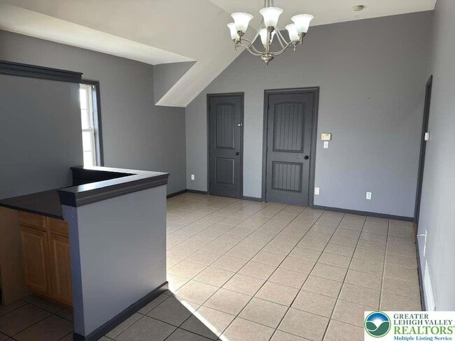 Photo - 226 Sonny Dr Unit Apt