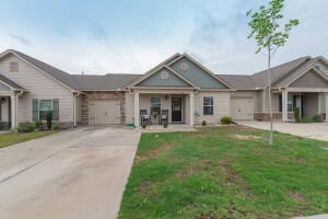 Building Photo - 2138 Bonneville Cir