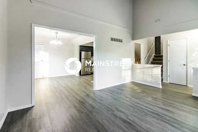 4 Bedroom Pet-Friendly Home in BELTON, MO with Main Street Renewal