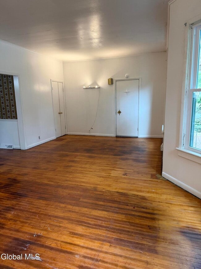Photo - 214 Market St Unit 1