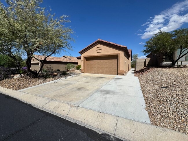 Photo - Luxurious Furnished Golf Course Short-Term Rental