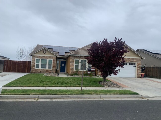 4 Bedroom 2.5 Bath ready soon - 4 Bedroom 2.5 Bath ready soon House