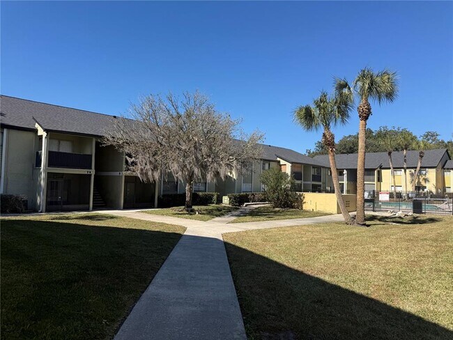 Photo - 914 Lake Destiny Rd Unit F