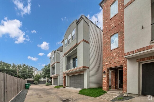 Building Photo - 5521 Petty St Rental