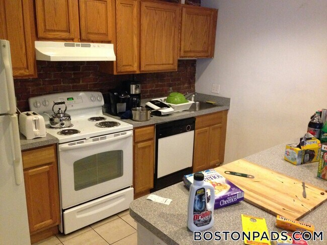 Photo - 486 Massachusetts Ave Unit 1