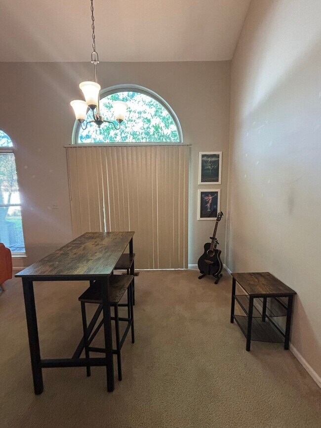 Photo - 781 N Shady Oaks Dr