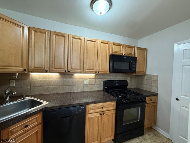 Photo - 39 Glenridge Ave Unidad 1