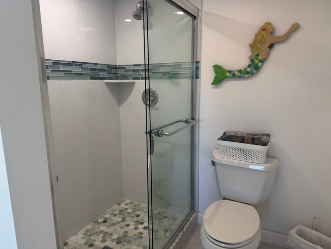 Photo - 4801 Martinique Pl Unit B2