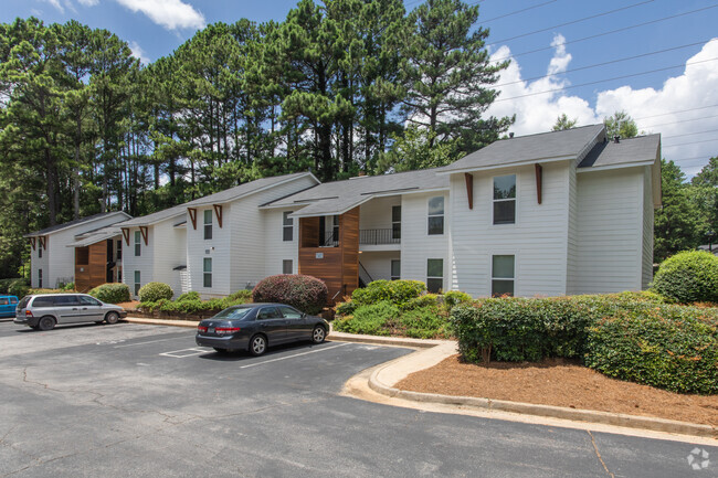 Building Photo - The Ivy Brookhaven Rental