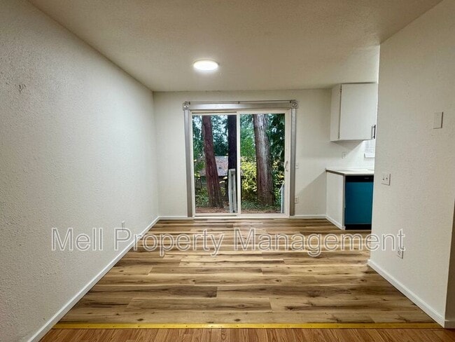 Photo - 1829 Mason St Unidad #A