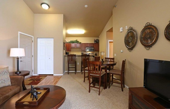 Prairiewood Apartments and Townhomes